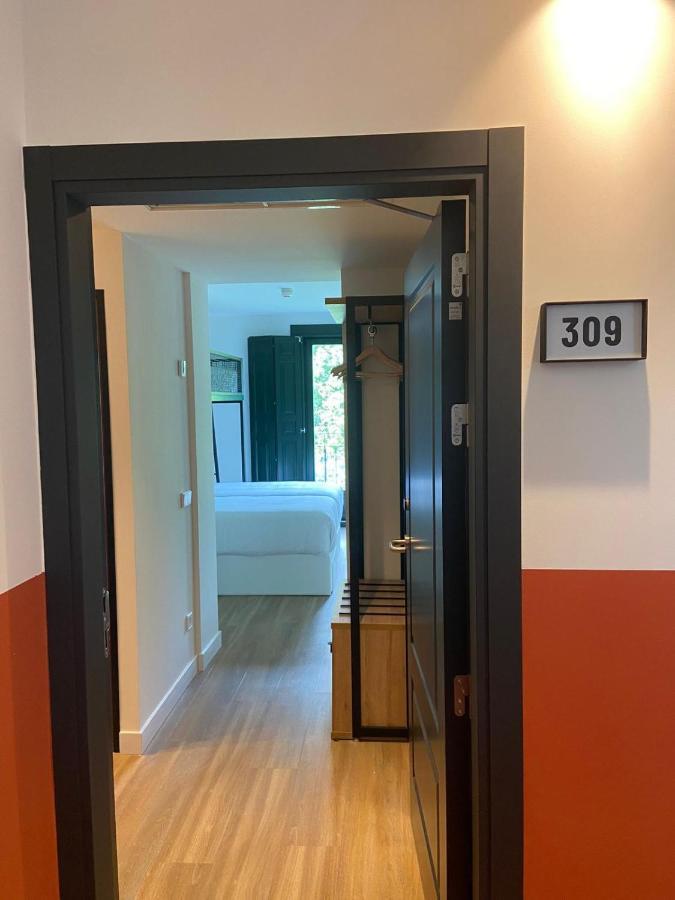 Auberge de jeunesse Latroupe Prado *